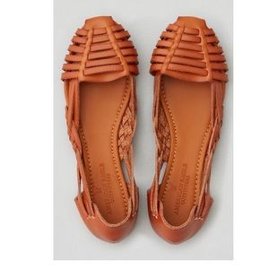 American Eagle Outfitters Hurache Sz 7